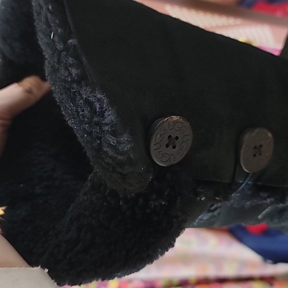 Ugg Bailey three button mid calf boot black suede faux fur lined genuine leather - Picture 5 of 10